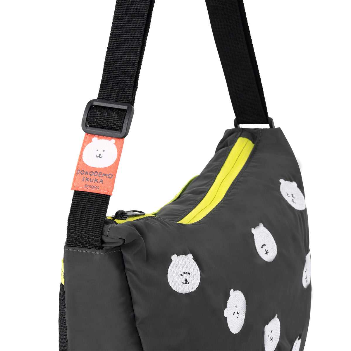 ナガノキャラクターズ 折りたためるトラベルムーンショルダーバッグ（くま）