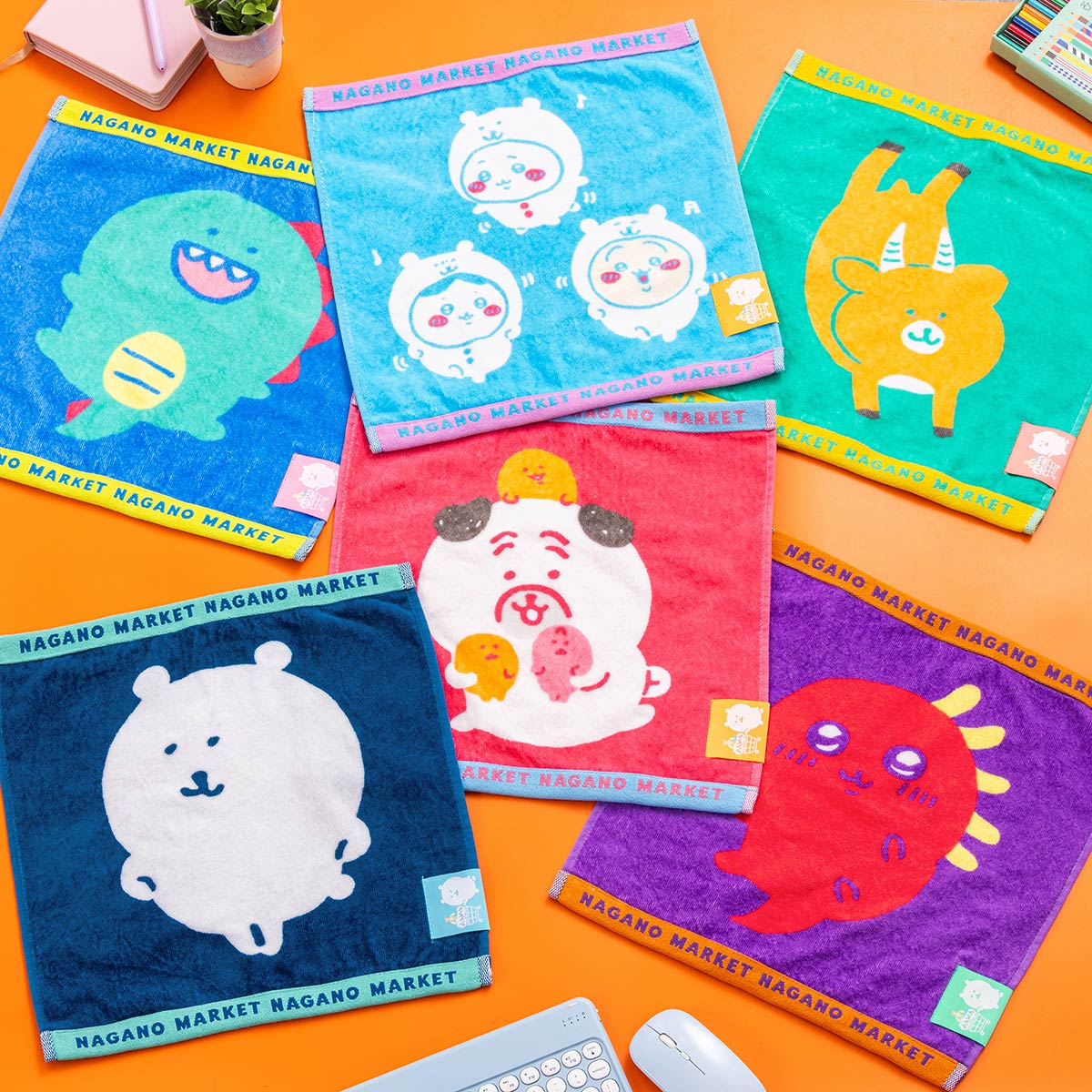 ナガノキャラクターズ カラーなヘム付きハンドタオル（パグともぐら