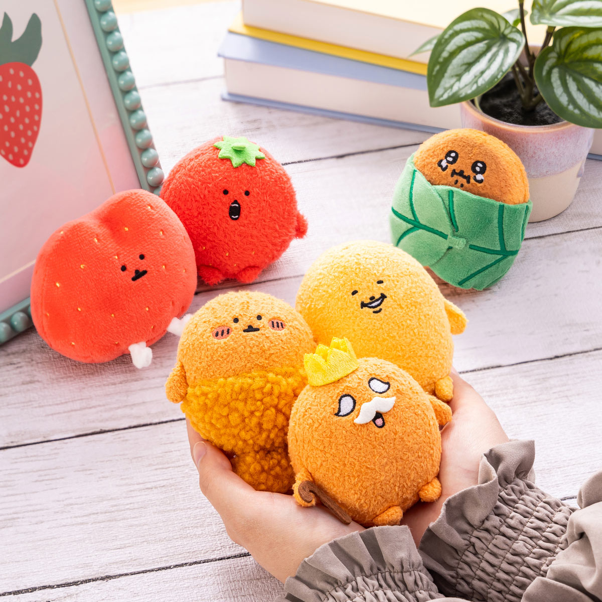 スイカ大好き♪小さな仲良しネズミ ナガノキャラクターズ いきなりパワーアップ！ ミニミニおすわり