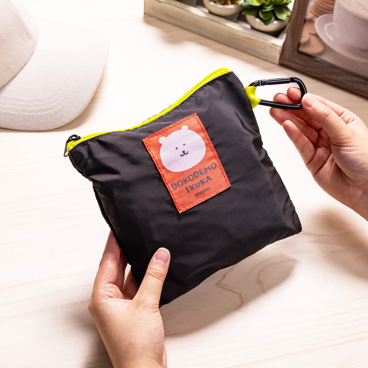ナガノキャラクターズ 折りたためるトラベルムーンショルダーバッグ（くま）